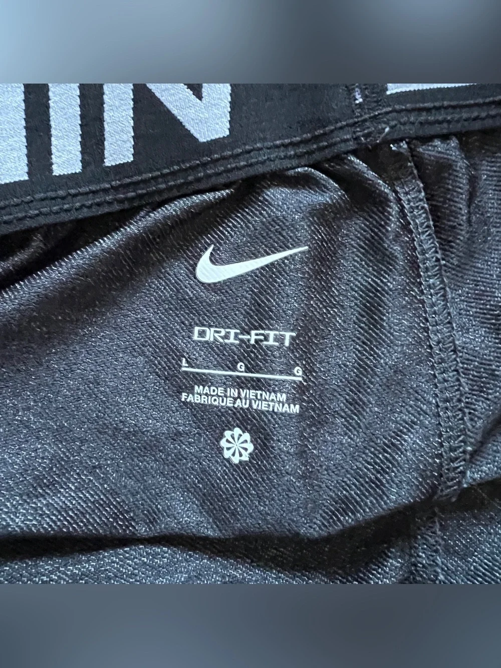 Nike Dri-Fit Attack Training Shorts Sporty Gym Workout Athleisure Running Sz L